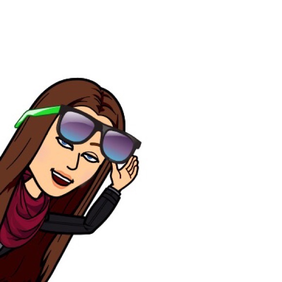 Meet your Posher, Danielle - Picture 1 of 1